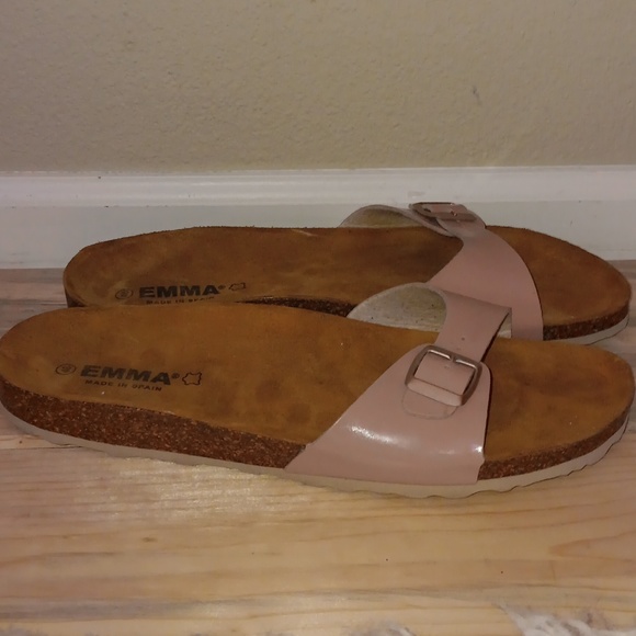 Emma Shoes - Picture 3 of 5